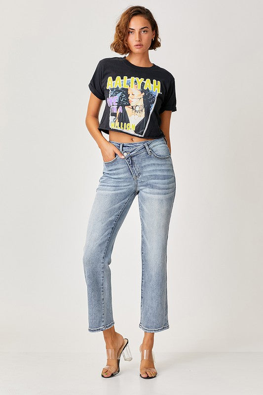 Crossover Straight Jeans