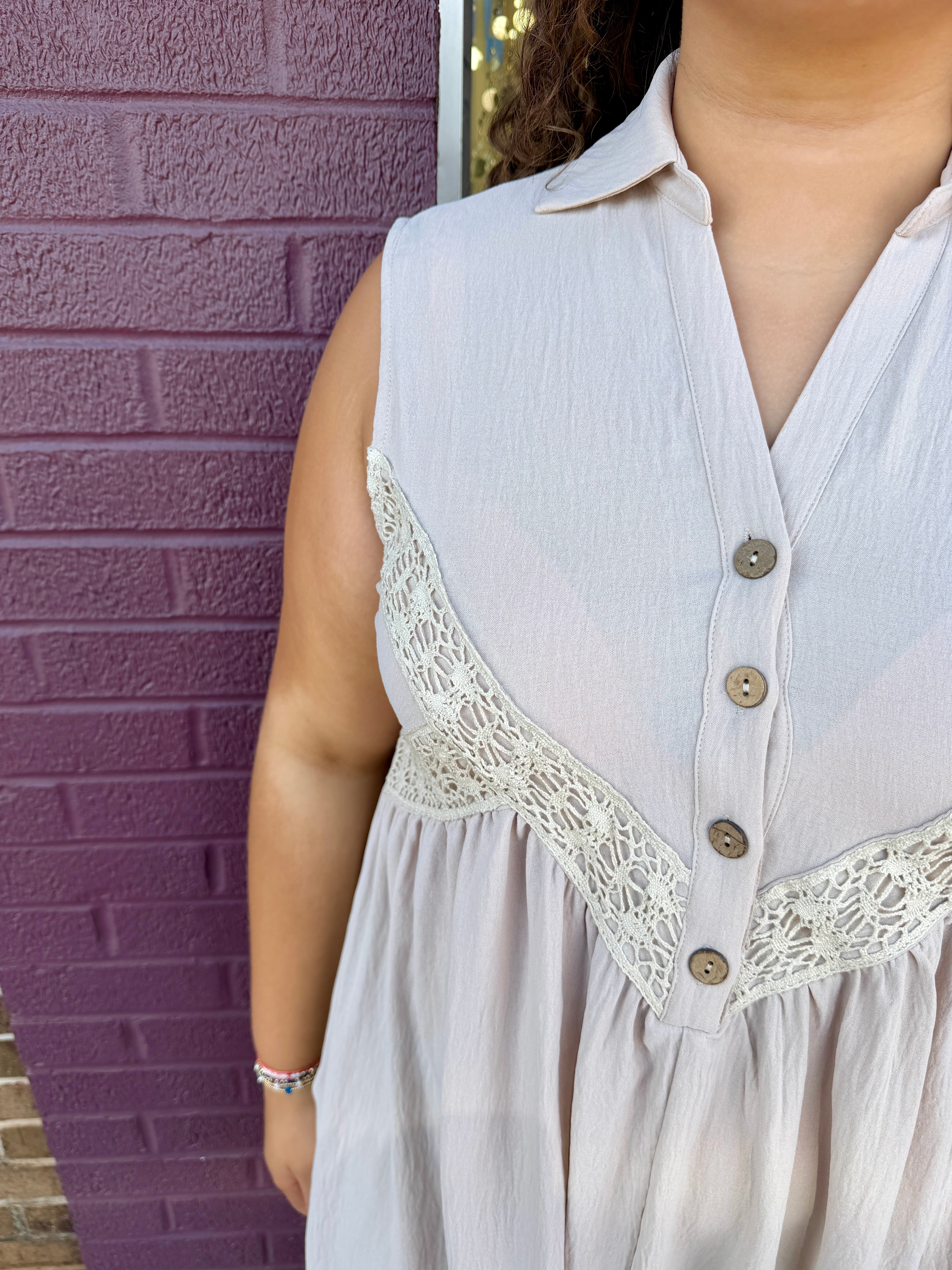 Lace Detail Maxi Dress