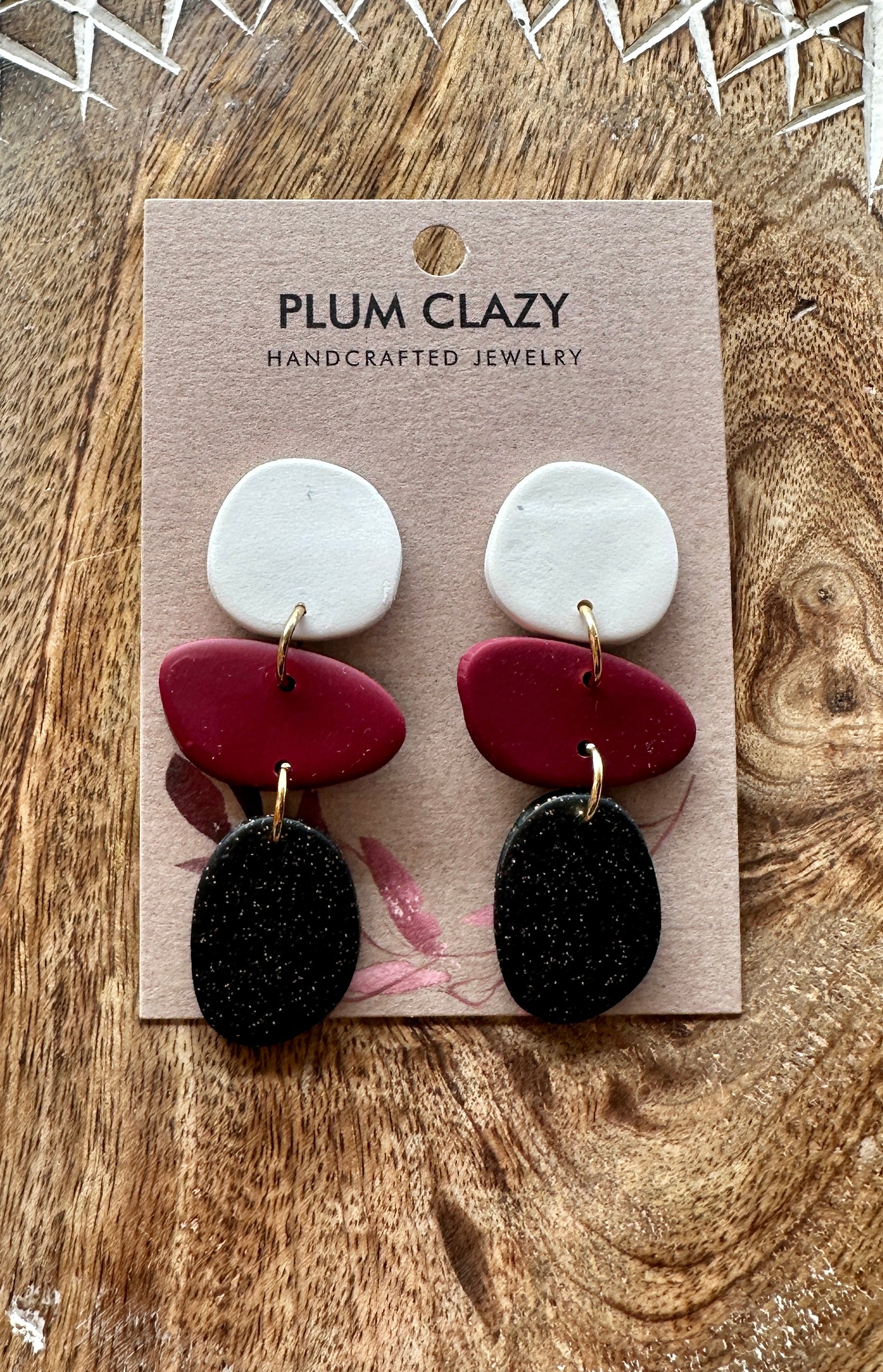 White, Maroon and Black Dangle