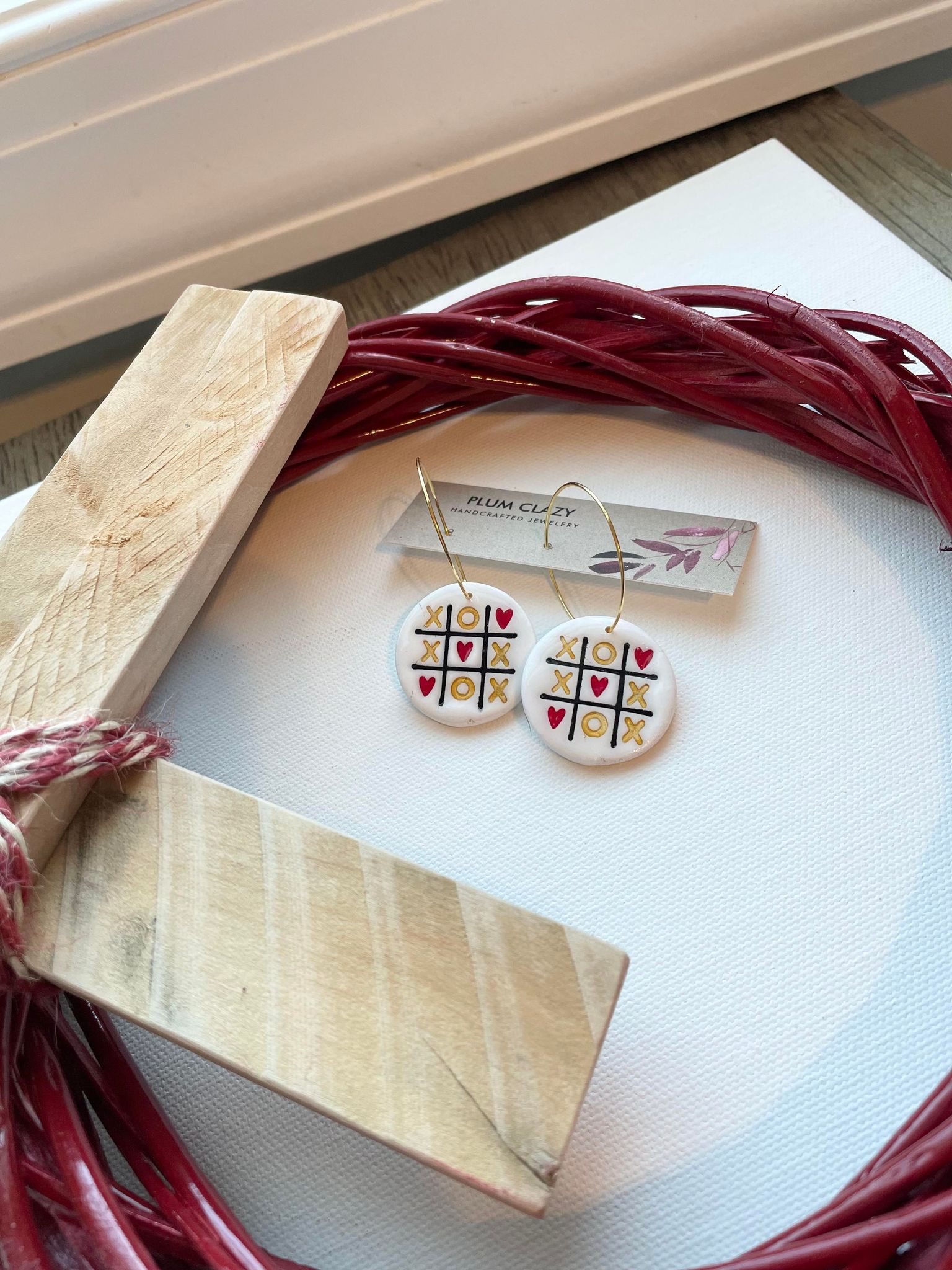 XOXO Tic Tac Toe on Hoop