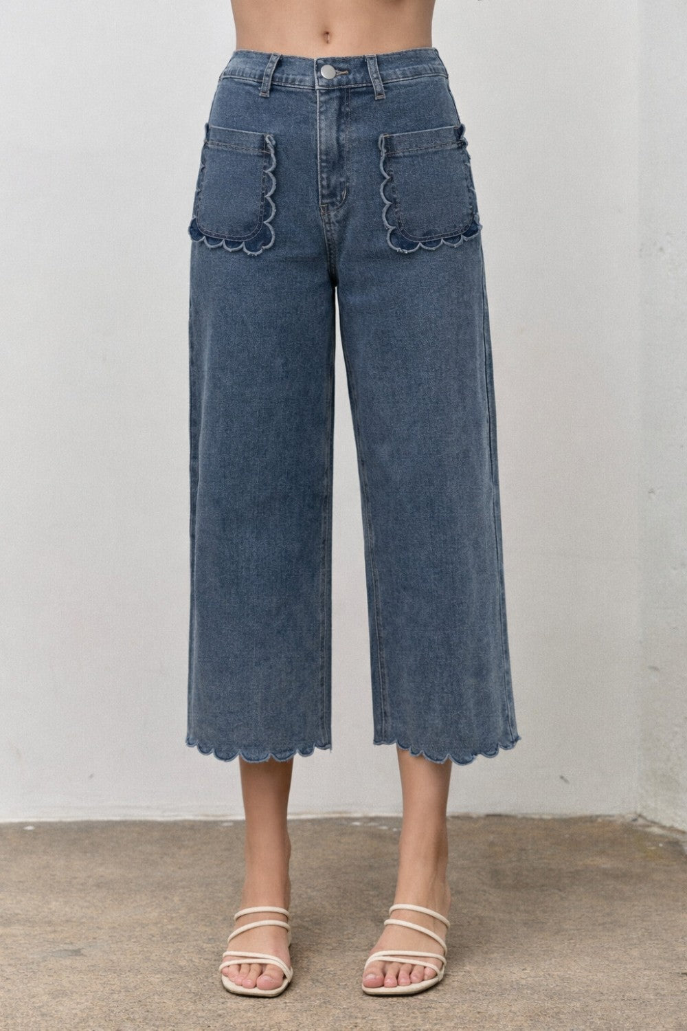 Scallop Edge Pants
