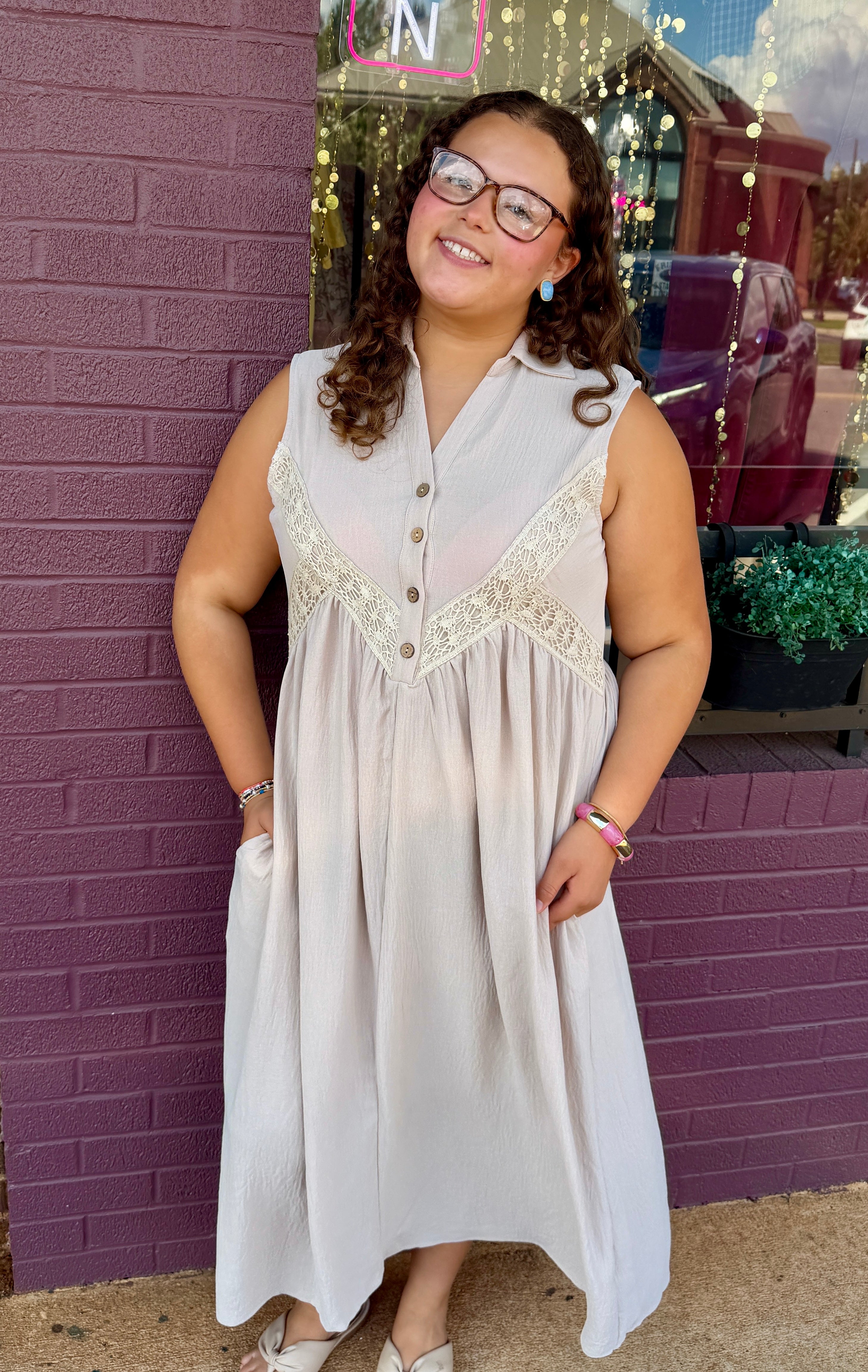 Lace Detail Maxi Dress