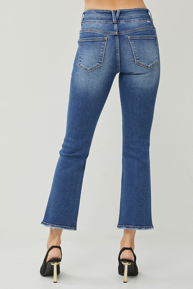 Risen Slim Straight Jeans
